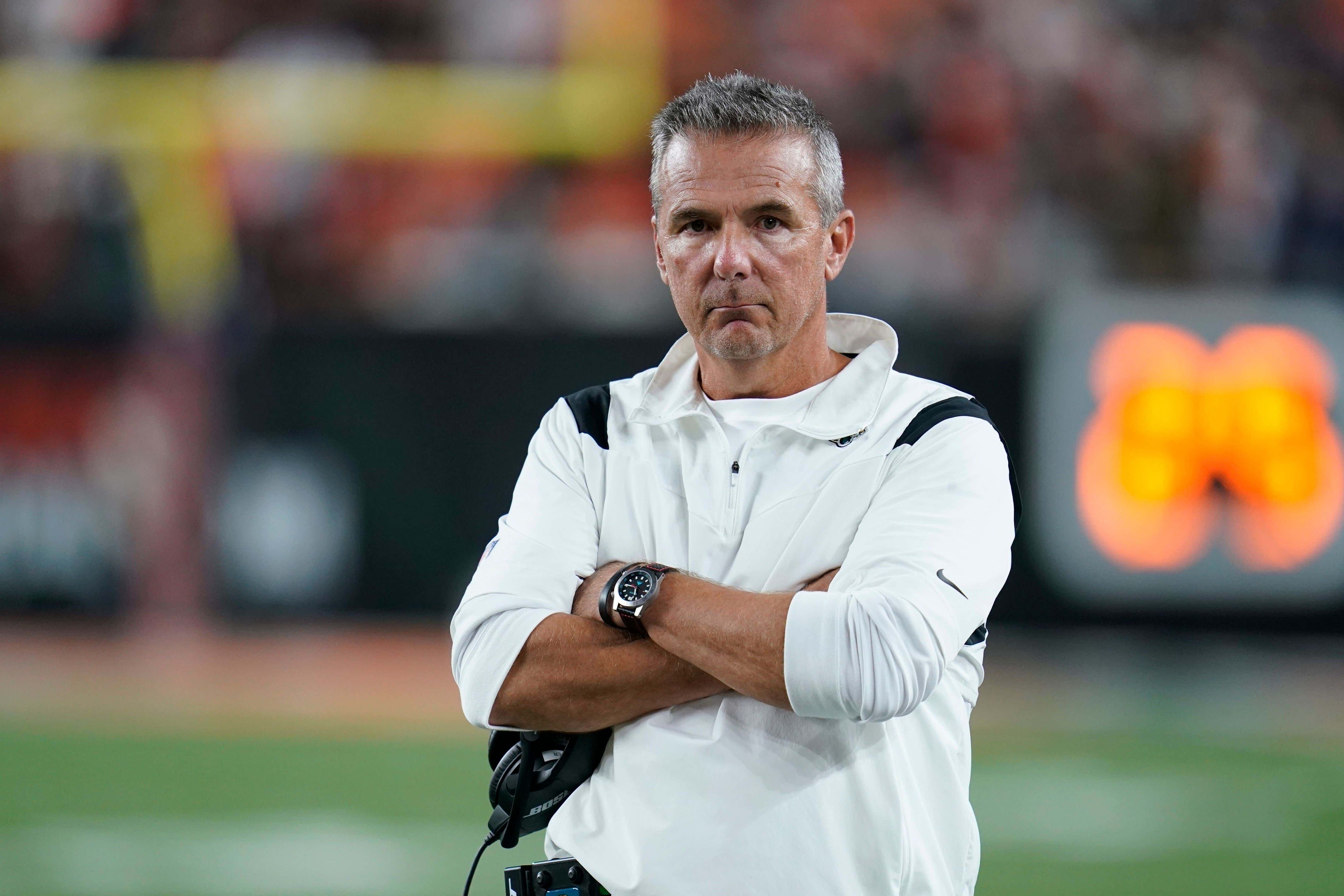 Barstool Sports Urban Meyer Continues Performing The Little Lad Apology Dance So His Players Will Give Him Some Berries And Cream T Co 8okydlqqvy T Co P2e1bhqmuf Twitter