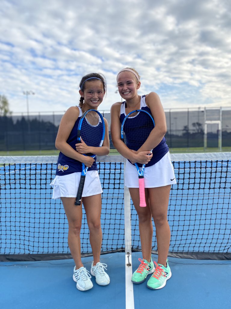 USMathletics's tweet photo. Congratulations to Daskal/Werner and Schneck/Darr for winning their doubles flights and advancing to the WIAA Individual State Tournament! Congratulations to Aubrey Jayne on a 3rd place finish in singles and punching a ticket to State! 🎾

#GoWildcats #WorkTogetherWinTogether https://t.co/psMNYTRWVw