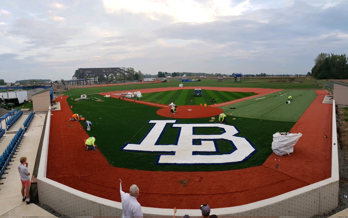 LBEagleBaseball's tweet photo. Day 2 in the books! https://t.co/Uzb8s11ecb