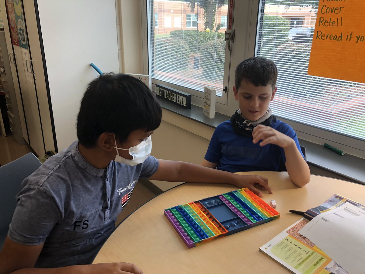 hcurrent4th's tweet photo. Students using the pop it game board to play a multiplication game.@Midway_Mustangs https://t.co/qlCxRHrgYR