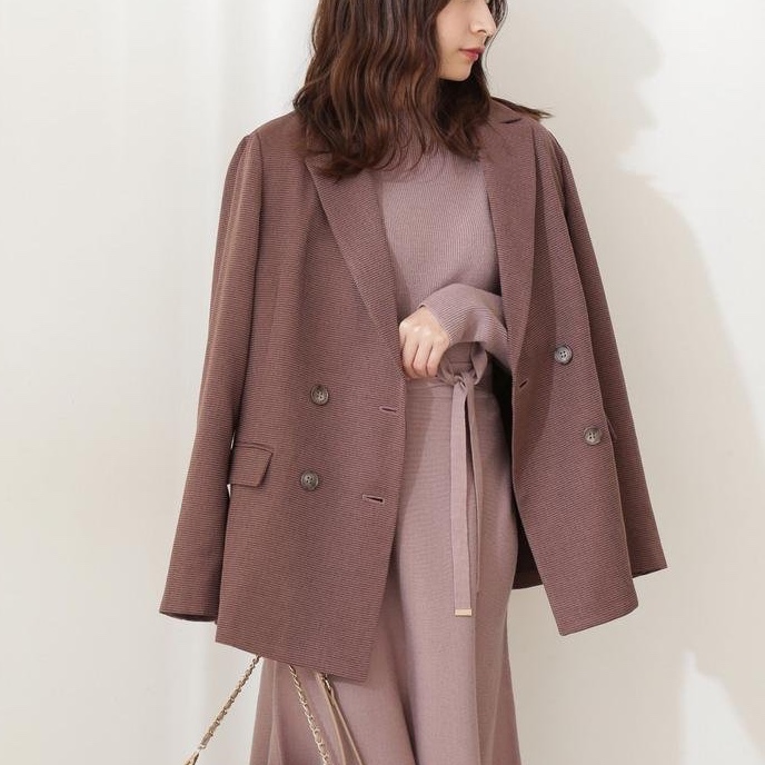 貴島明日香 さん衣装】  📺10/7 #ZIP! / «本日放送!!» 貴島明日香さん