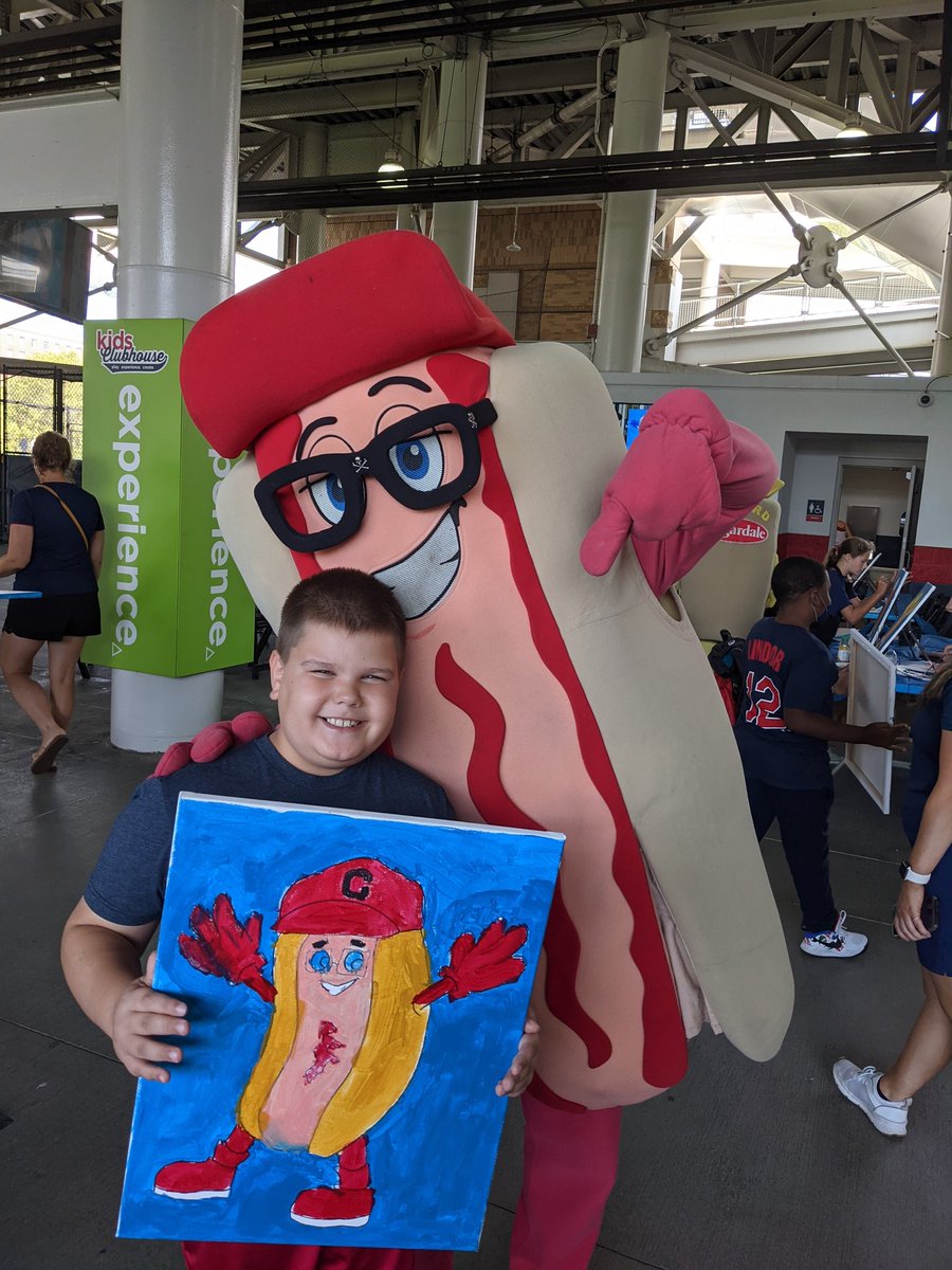 @TribeHotDogs @Indians #TeamKetchup