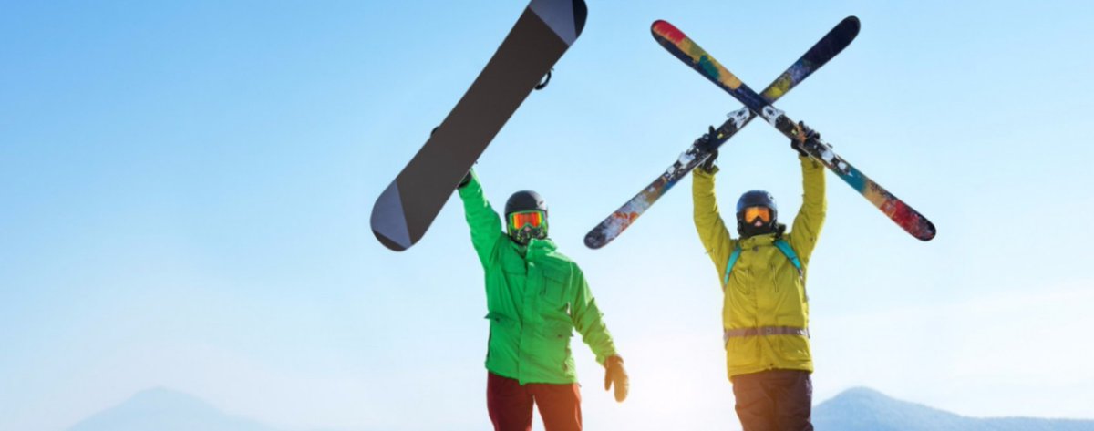 SJSkiClub's tweet photo. Wachusett 6 week ski program registration begins October 19th. Check our QR codes around campus to sign up! https://t.co/LxvvE0HCTU