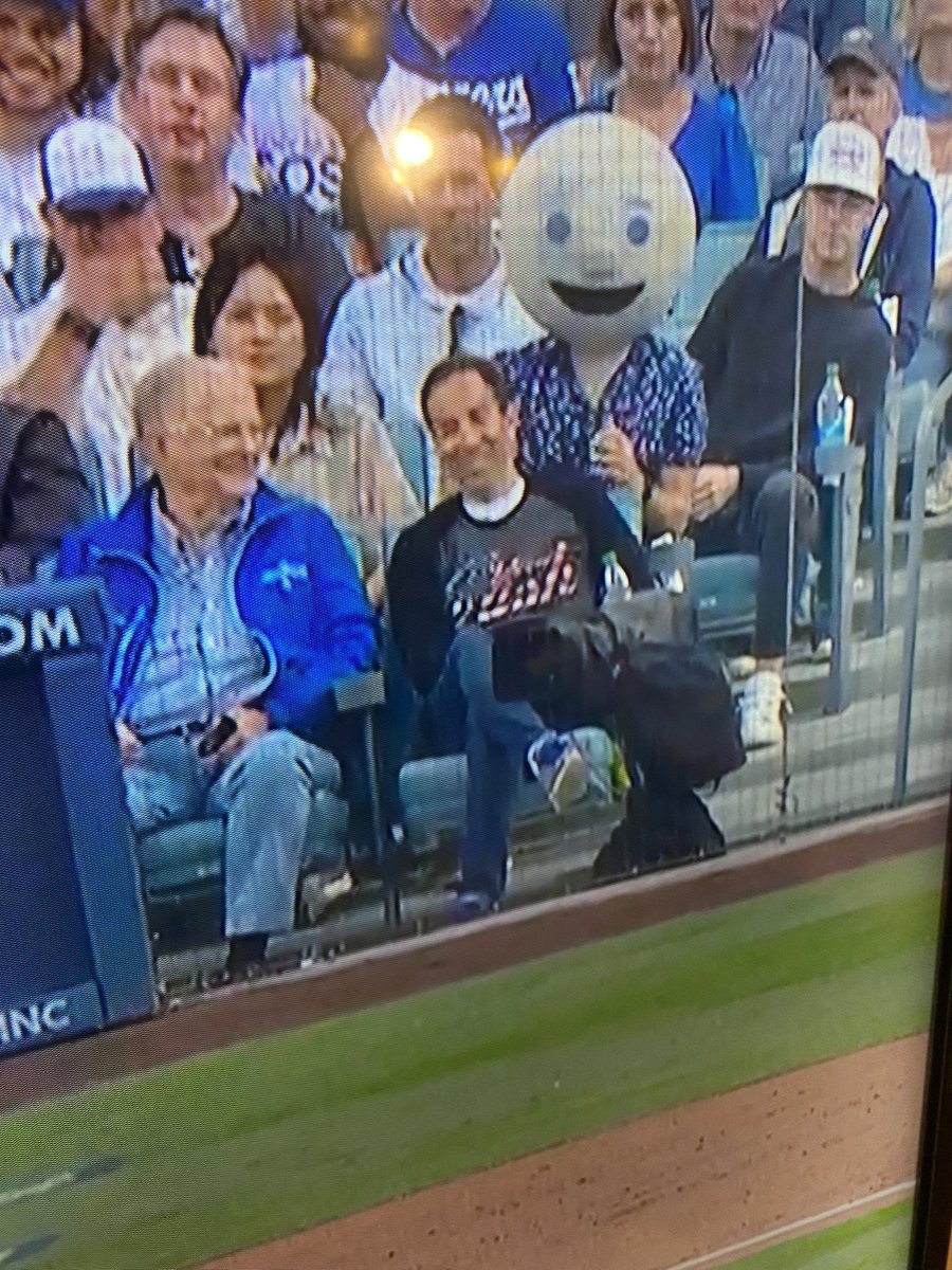 fake Mark Bowman tweet media