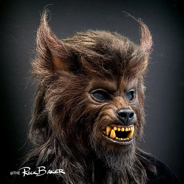 It's not too late for a #WerewolfWednesday tweet, is it?
#horror #Werewolf  #RickBaker #mask