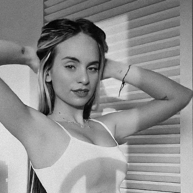 cemresolmazz31's tweet image. 