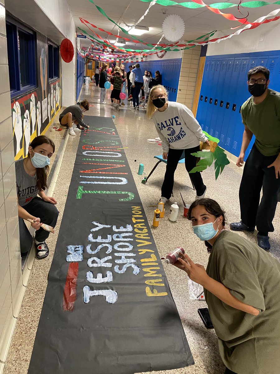 MrJBermudez's tweet photo. The Jersey Juniors have truly brought a new level! This year I teach all juniors and they really are fantastic! Great work! @pthsnation @CaseyGarlasco @RichHayzler @panthertownNJ @MichaelPortas https://t.co/IoPJxcrksZ