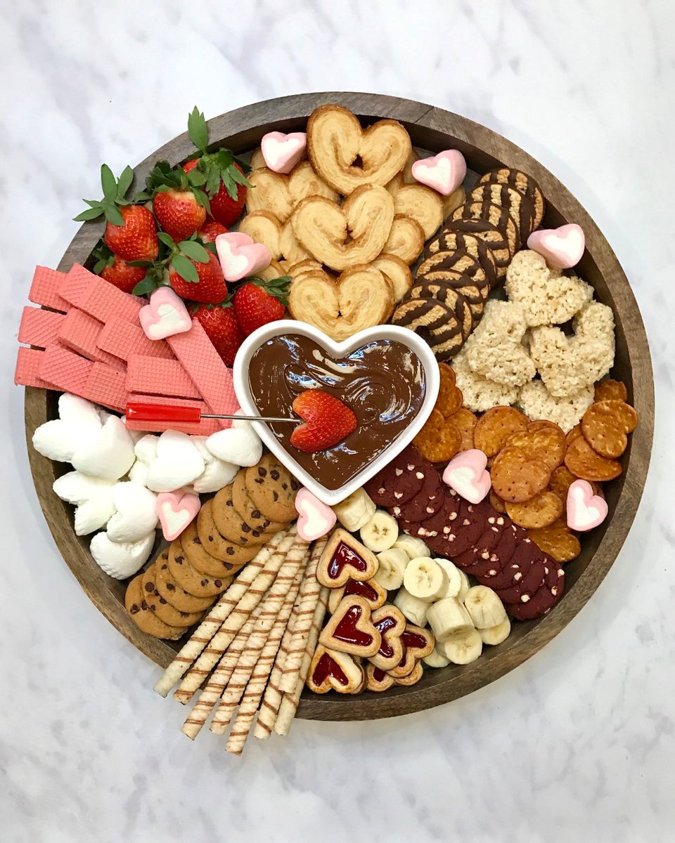 Iafaeries's tweet photo. Selamat pagi kesayangannya bunda 🤗 udah pada sarapan belum?? Kalo belum yuk kita sarapan dulu 💗 https://t.co/2Uh5hzuQ91