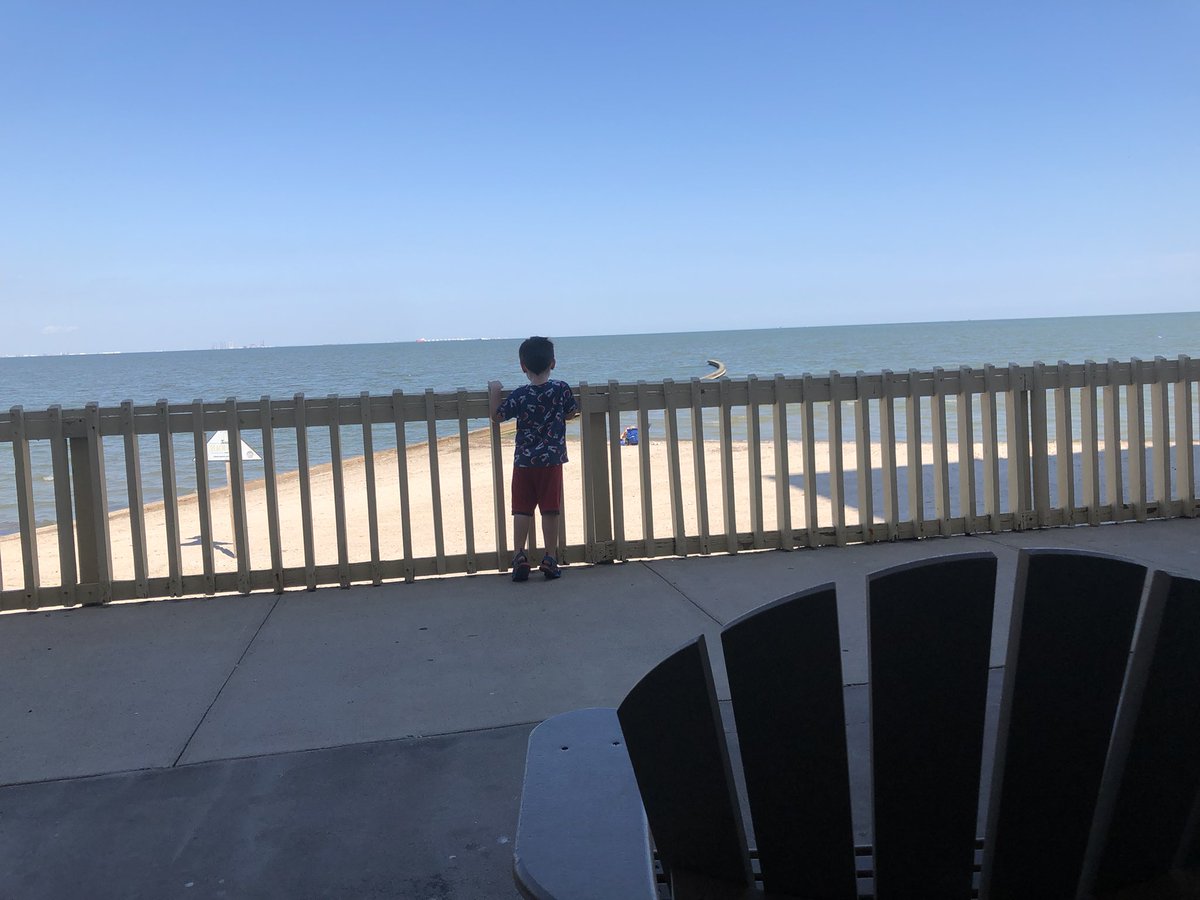 schaselyric's tweet photo. He wanted big water for his birthday 💙 So, here we are. How is my baby turning 4 tomorrow?!? https://t.co/XdBWPxg7hq