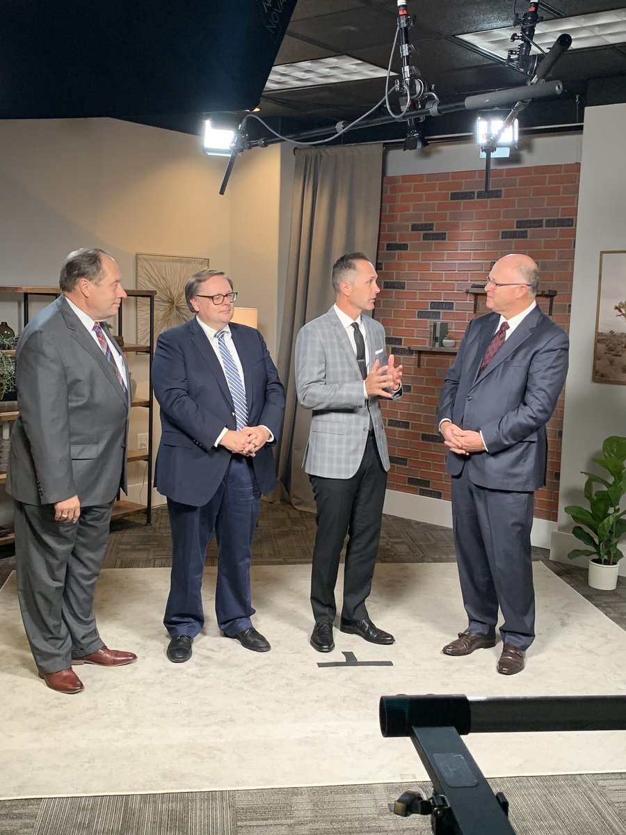 PaulChappell's tweet photo. Interviewing a few friends before the final service of #slc21. Join us now at https://t.co/OjnPRK8YYU! https://t.co/L6yq3eL8e0