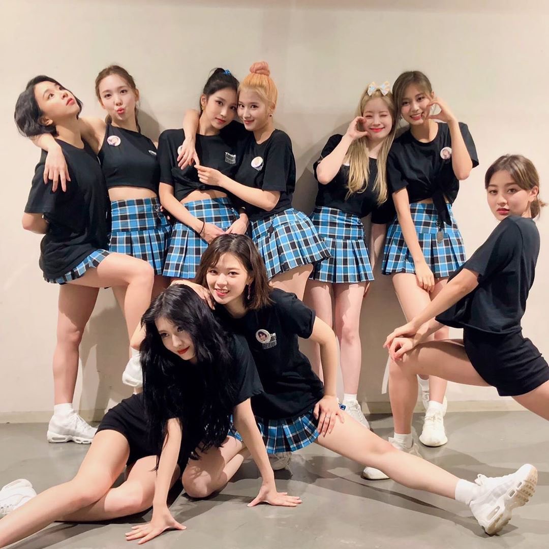 phgnso's tweet image. kuronces como respostas de provas; a thread