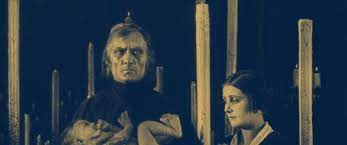 SemetraRhodes's tweet photo. This is BIG one! #HorrorReleased Oct. 6: DESTINY (Der Müde Tod), 100th ANNIVERSARY! Premiered in Berlin, Germany on this day in 1921. Dr: Fritz Lang. Wr: Fritz Lang &amp; Thea von Harbou. We are fortunate that the film survives &amp; is  available. Modern trailer: https://t.co/7AOrGJQCpQ https://t.co/4mmgvtZX7T