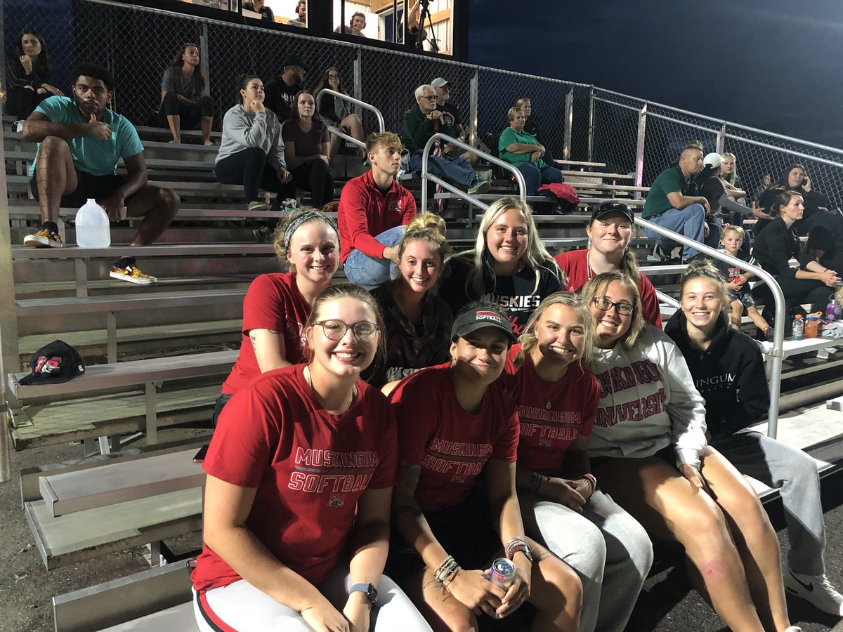 MuskingumUnivSB's tweet photo. Doing what Muskies do best! #supportsystemstrong https://t.co/kqaKiVLz6S