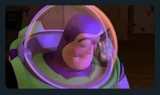 SoyBvip's tweet photo. *Viendo una película con mis padres y sale una escena de sexo*

-Yo con 24 años y un hijo: https://t.co/DH9Oy2HoT7