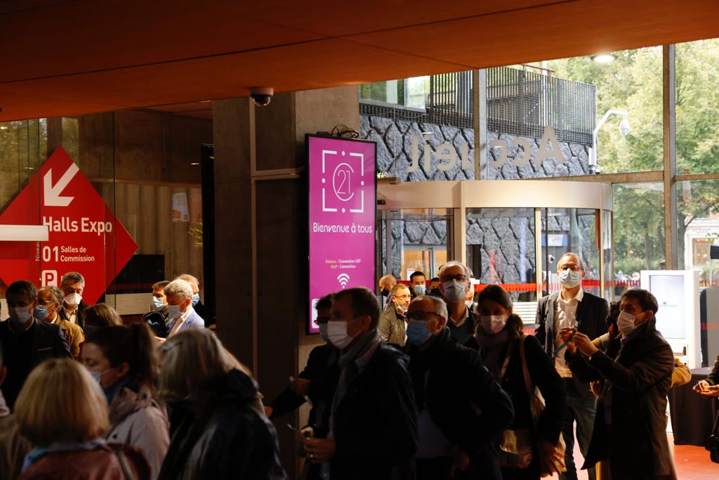 USF_officiel's tweet photo. Prêts pour le J2⃣ de la #ConventionUSF❓

👋Nos exposants et l'#USFforce vous accueillent dans l'espace d'exposition pour échanger sur les dernières actualités de la communauté #SAP. #hybridation #cloud #ERP #C21

🚥On commence la matinée à 8h30 avec les ateliers #RoadmapSAP.🗺️ https://t.co/glrEUrZkFJ
