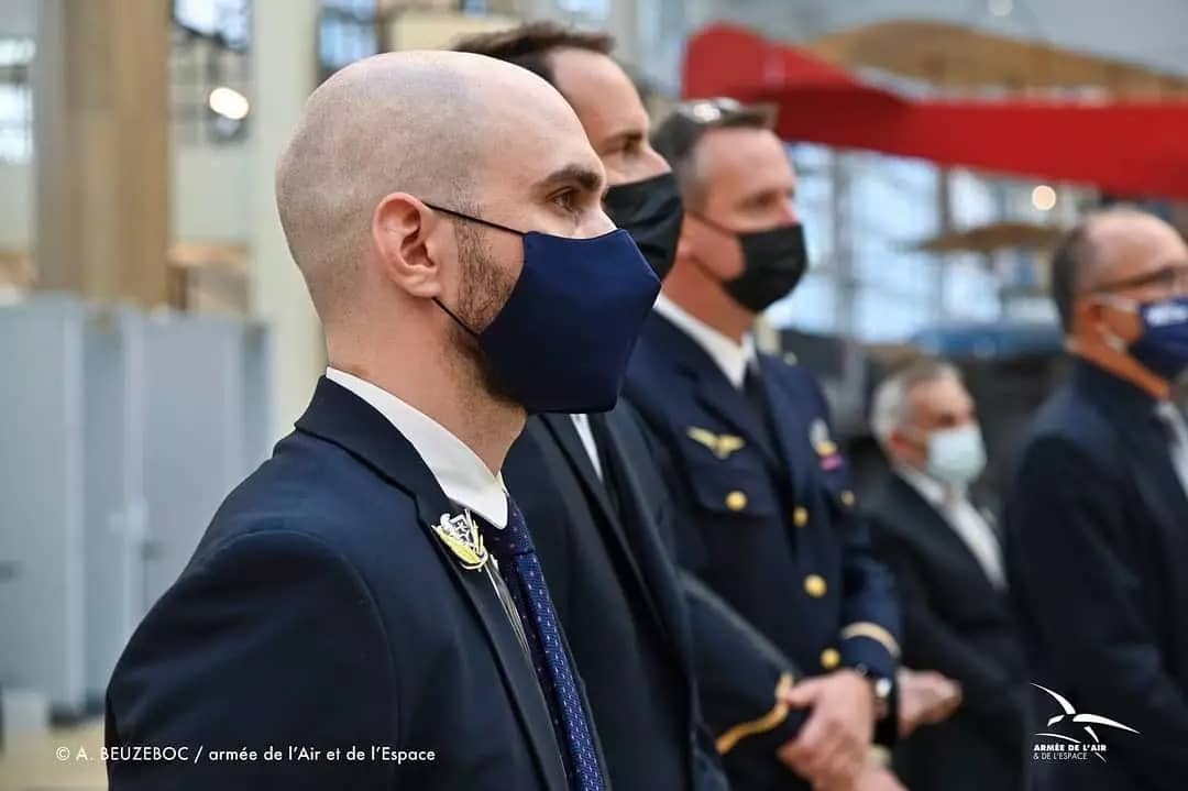 ArthurThomasArt's tweet photo. Il y a 3 semaines, je recevais au @MuseeAirEspace 2 nouvelles récompenses pour ma #peinture #aéronautique. Ca fait 4 en 2 ans, et franchement je ne m'y attendais pas  
@Armee_de_lair @peintresdelair @ https://t.co/Hempjk9uQ3