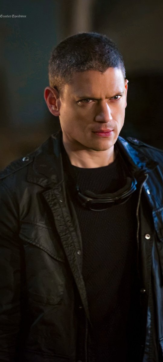 ScarletSpeeds16's tweet photo. Wentworth Miller to Return as Captain Cold in 100th Episode 🖤

#LegendsOfTomorrow #Lot100 #WentworthMiller #LegendsSeason7 
#captaincold #Arrowverse https://t.co/ixsSVcDEO6