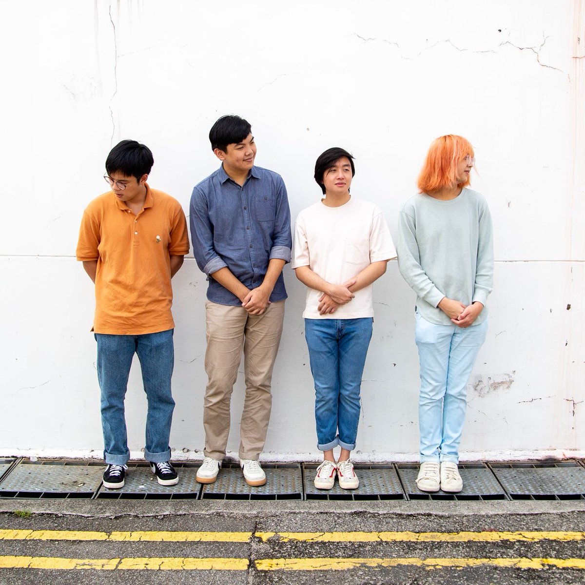 Our debut EP 'The Distance Between Us' drops tonight at midnight! 😲

If you haven't pre-saved it yet, make sure you do at the link in bio! 💡

The Distance Between Us 👫
1. Dreams
2. Runaway
3. Sinking
4. Bones

#TheNewModernLights #TheDistanceBetweenUs