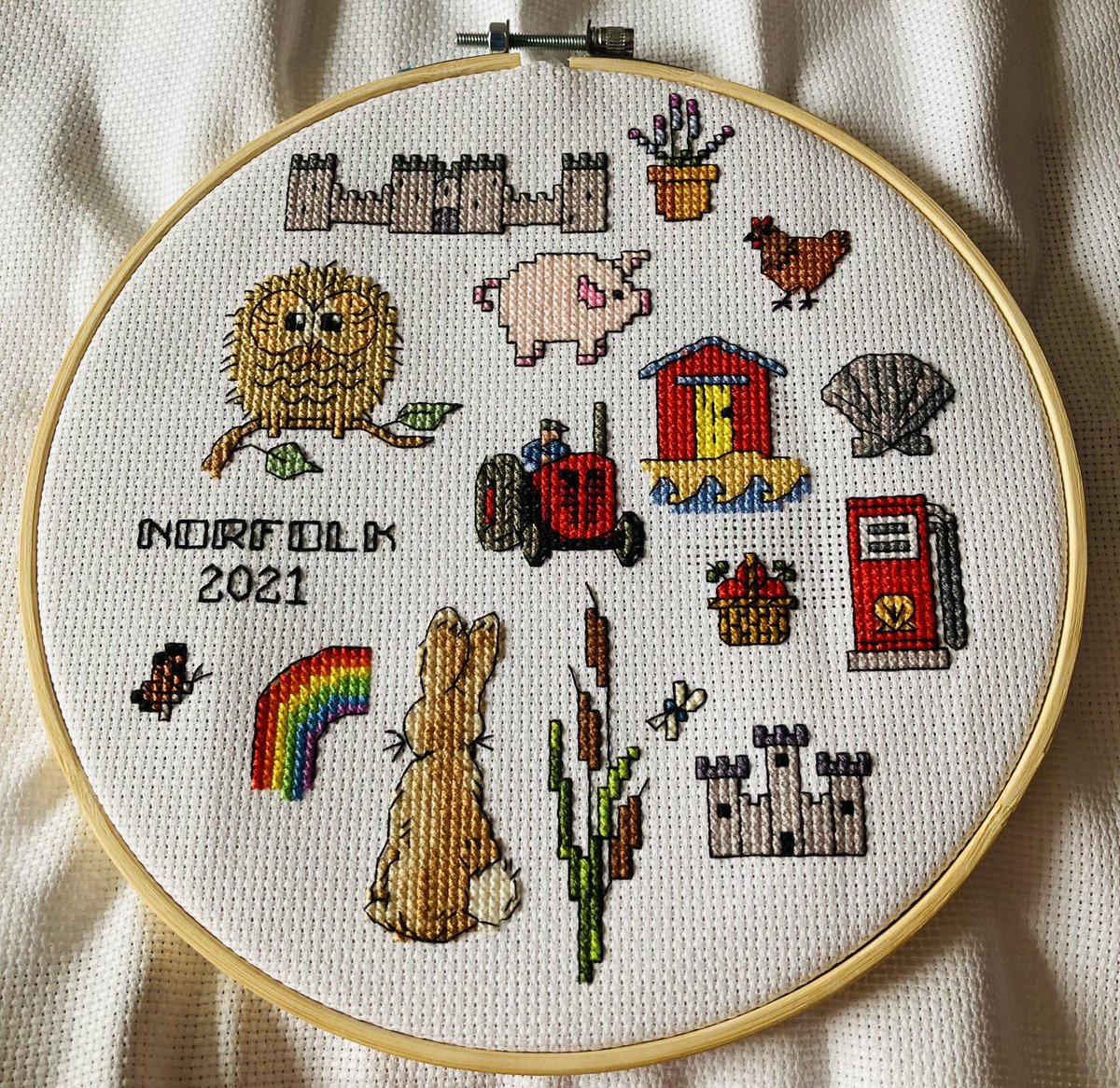 #CrossStitch
#Crafts
#HolidayMemories
 All done , another memory stitched 🧵😊