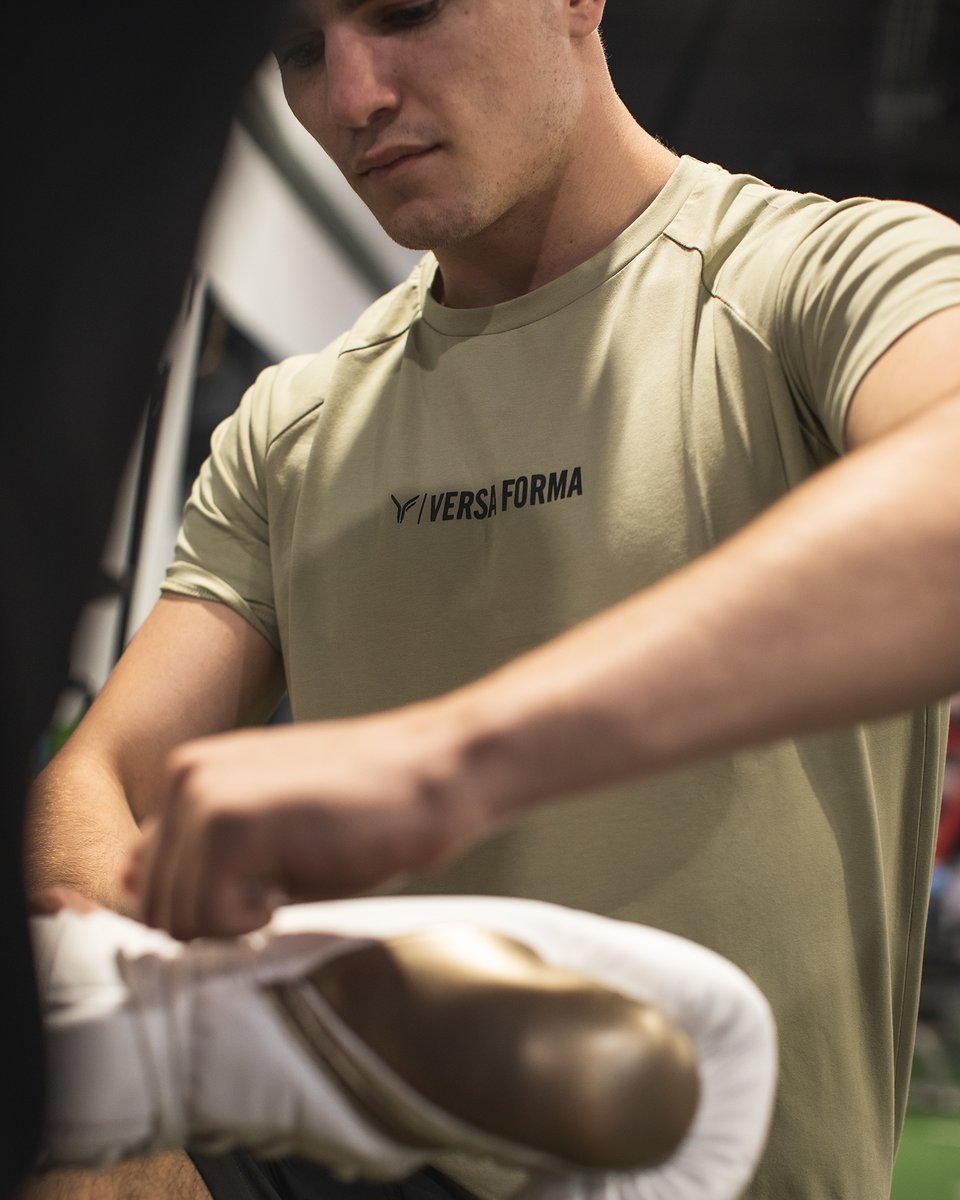 versa_forma's tweet photo. "I hated every minute of training, but I said, 'Don't quit. Suffer now and live the rest of your life as a champion!" - Muhammad Ali #PursuitOfChange #VersaForma https://t.co/eZXjFTMOni
