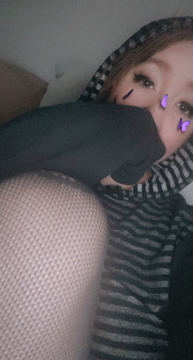SwitchKittenX's tweet photo. Hey guys, it’s been a long time since I’ve posted. How’re you? https://t.co/8cm72vvhmS