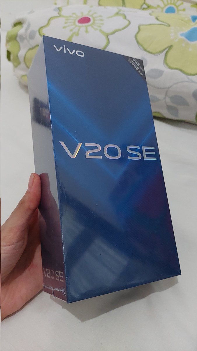 Tamar_Aprilia's tweet photo. mau ku jual karena sayang tak terpakai, uangnya buat beli kasur baru mamak.. RAM 8gb, internal 128gb, baru masih segel. Jual murah aja, yok DM yok 😉😊 (bisa COd area jabodeta ya) https://t.co/yubzTVVe4J