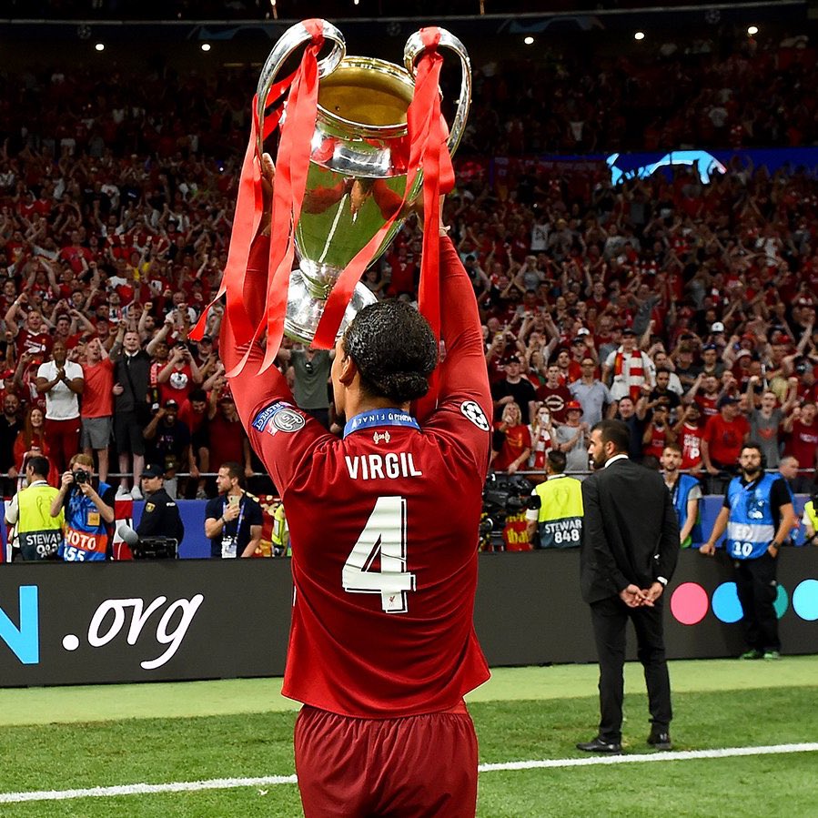 KopTalkYNWA's tweet photo. COUNTDOWN TO LAUNCH...
4 DAYS #KOPTALK #LFC #VVD #VIRGIL #YNWA https://t.co/slhw2gqGMR
