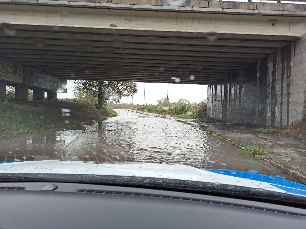 PLRubicone's tweet photo. #emergenzameteoru Le #piogge possono causare #allagamenti di tratti di strada e di #sottopassi. Attenzione alla guida. Noi stiamo monitorando la situazione. https://t.co/I5A5438NMZ