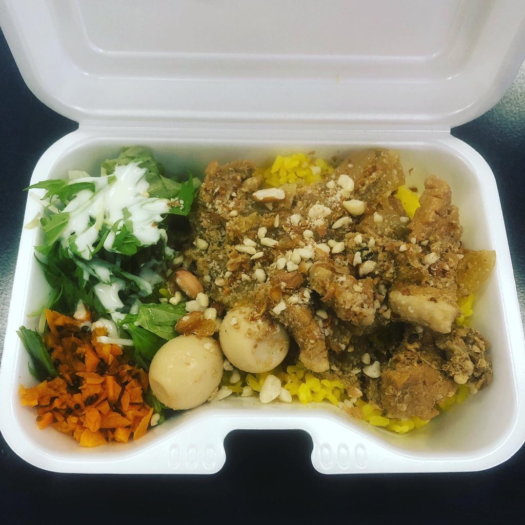 ベトナム風豚の甘辛煮ごはん🇻🇳🍚
Cơm thịt heo cay ngọt
本日よりスタート！🏃‍♂️🏃‍♀️