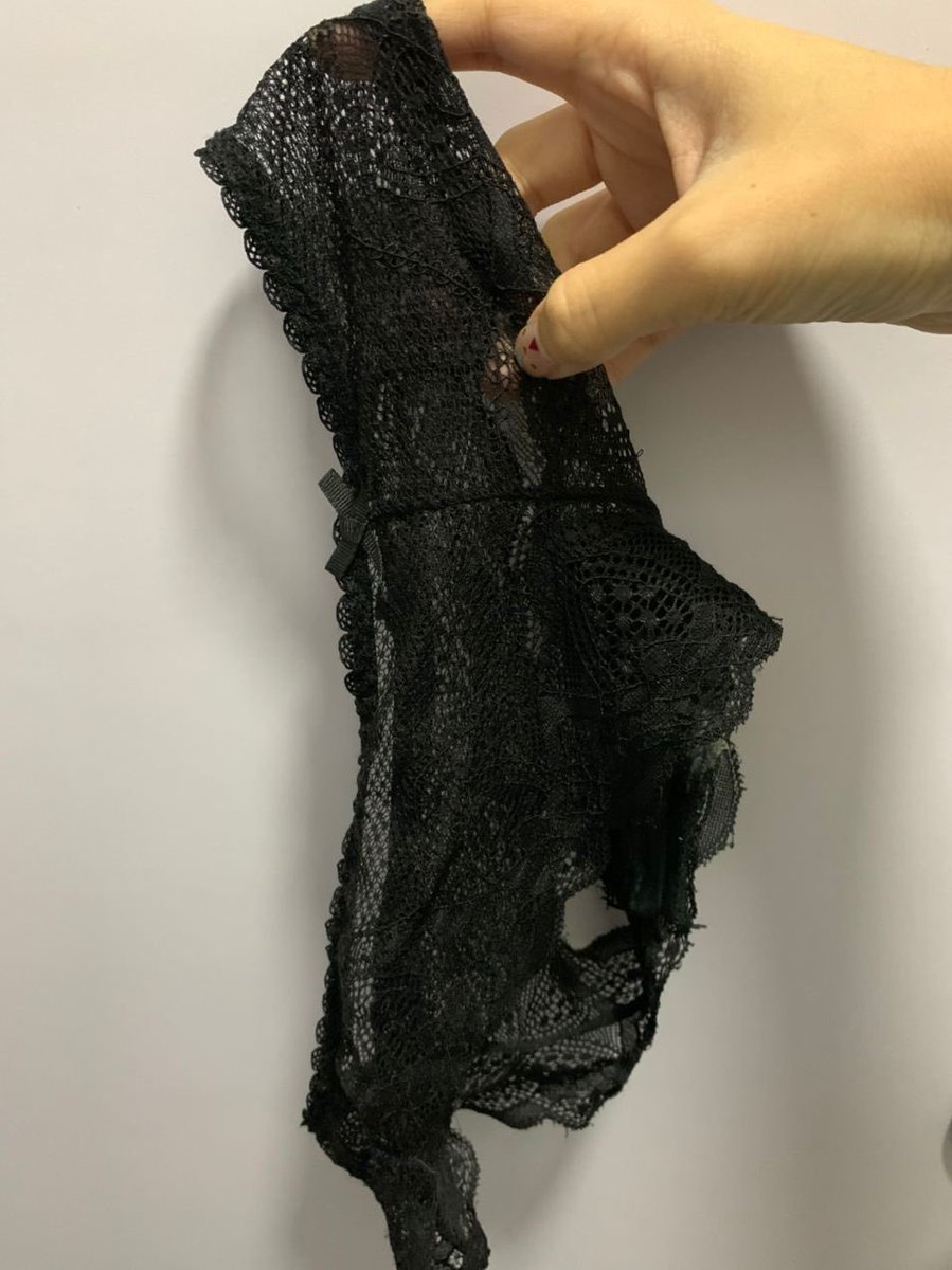 ni81666's tweet photo. 還有人建議我在這邊賣原味內褲
真的會有人要嗎😅 https://t.co/i16vFuNKgj