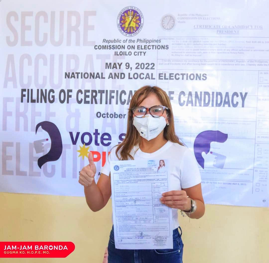 dzbb's tweet photo. Rep. Jam Baronda, naghain na ng kandidatura para sa reelection bilang kinatawan ng Lone District ng Iloilo City. #Eleksyon2022 via @Isa_Umali https://t.co/XYmNlalbMW
 
📸: Rep. Baronda team