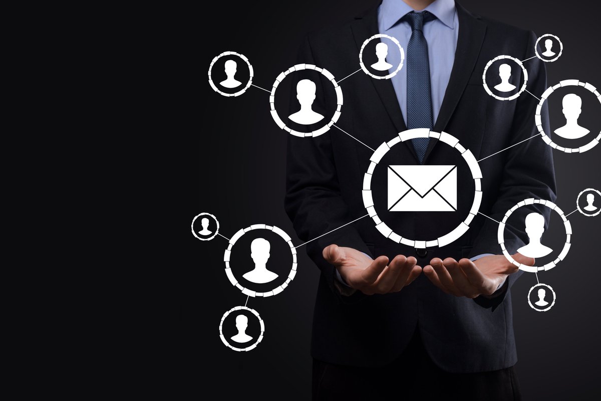 CarNetMarketing's tweet photo. Our group of designers, art directors, visualizers and copy editors are standing by to help you develop professional marketing communications, ranging from direct mail to custom snap packs for our Fresh Prospects. Our solutions are customized to meet your needs. https://t.co/0k7wLQgxhA