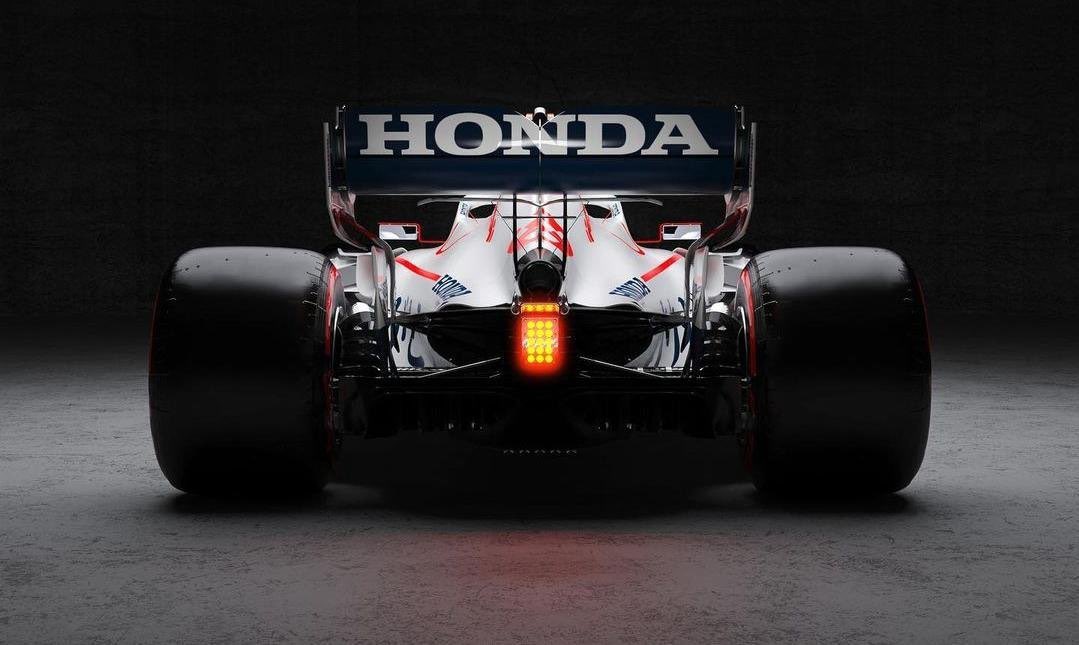 AutosyAutoparts's tweet photo. #UltimaHora así será el Look del #RB16B de @redbullracing para el #TurkishGP 🇹🇷 ¿Será que este carro se sube al podio con @SChecoPerez y/o @Max33Verstappen?

#PoweredByHonda #F1 https://t.co/dXSVbssjie