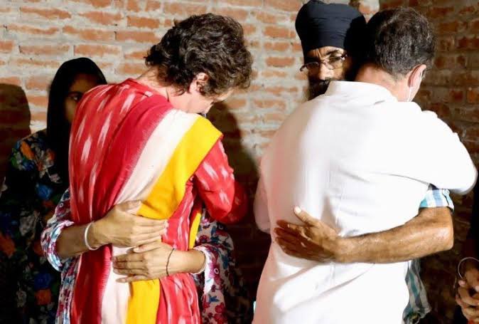sherryontopp's tweet photo. “Guardian Angels of Democracy” !! https://t.co/N9UaVkD51t