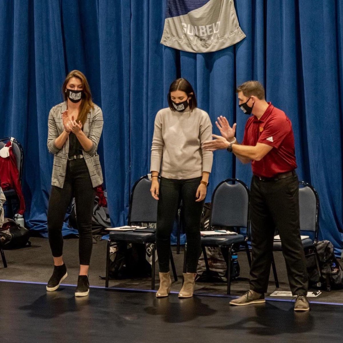 CoachCharlieO's tweet photo. Thankful to call this profession my “job”. It’s challenging, but so giving. It’s tireless, but so impactful. It’s stressful, but so well worth it. Thank you to my players who continue to challenge me. No better “job” in the world. 🏐#NationalCoachesDay https://t.co/enwDUbCyrh