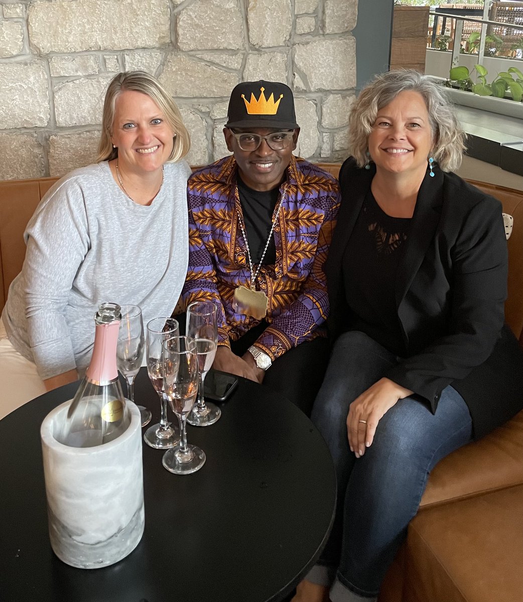 MichaelDeVaul's tweet photo. What’s a birthday celebration without mixing some business with pleasure. Thanks @abbycrogers &amp; @KChopus for helping to celebrate my #60thBirthday🎂

Let’s get that #Richmond trip scheduled. Soul does not have a color. #ArriveOnPurpose #ConsciousLeadership 🗝 https://t.co/Vef2Lapx4y