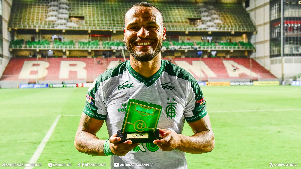 Merecido demais, Patric! 👏🏿👏🏿👏🏿

#CoelhãoSérieA
#PraCimaDelesCoelho #SomosVolt