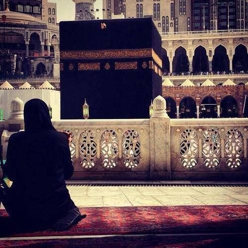 “إلهي ما أضيق الطريق على من لم تكن دليله، وأوحشه على من لم تكن أنيسه، ربِّ دلنا وآنس وحشتنا.”
#آمين_يارب_العالمين