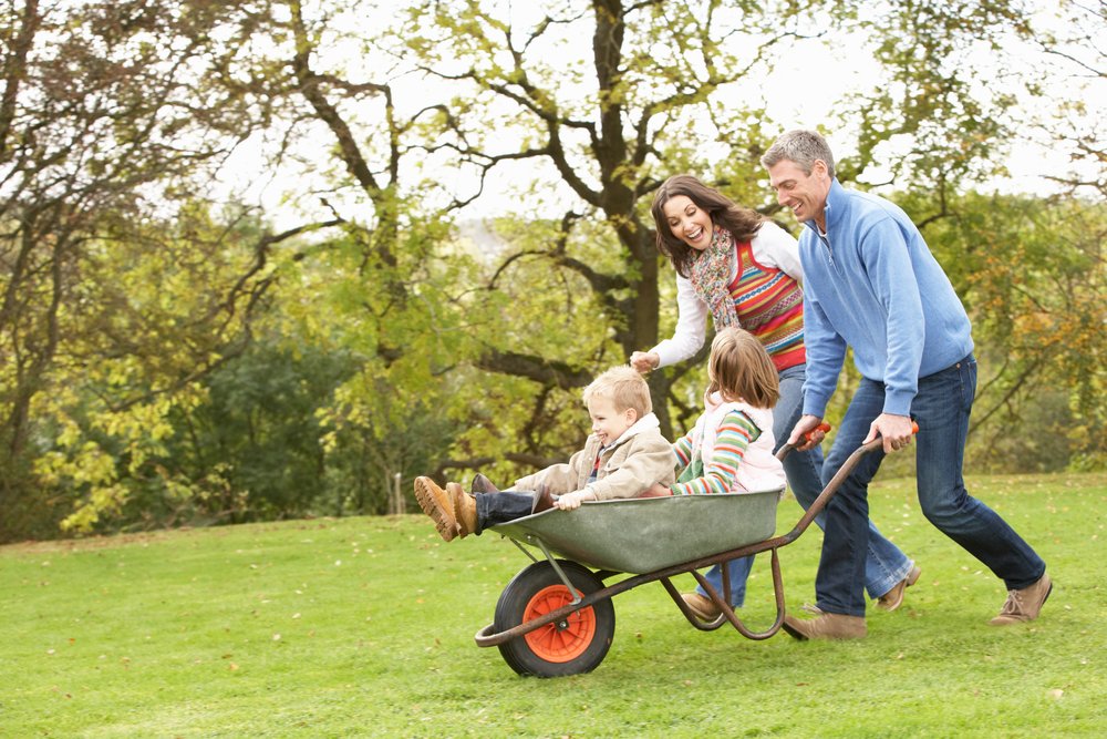 FloNasalHealth's tweet photo. Love gardening, hate hayfever season? Try these helpful tips from @AsthmaAustralia on which plants to avoid and which plants have lower allergy risks! https://t.co/aRKl5gScK3 #hayfever #gardeningtips https://t.co/CfR6EL8SvH