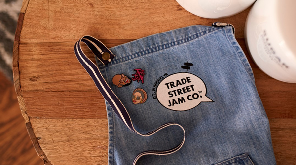 Great logo, great business! 😎

Our aprons travelled all the way to <a href="/tradestjamco/">Trade Street Jam Co.</a> in the US, how cool is that?!

Elevate your uniform and show off your logo on any one of our amazing aprons by getting in touch with our Client Service team at: hello@cargocrew.com.au