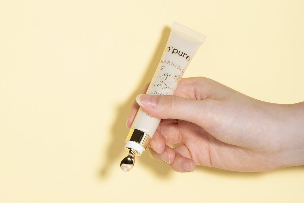 0xSGBE's tweet photo. ✨Best Eye Serum untuk Menghilangkan Kantung Mata✨

- A Thread - https://t.co/bhlOZSCVmN
