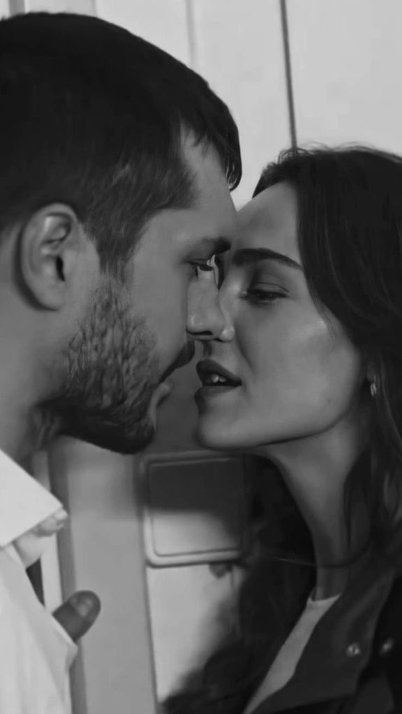 hajx98's tweet photo. art 

SonYazaŞansOl StarTv https://t.co/xajEgorQ1Q