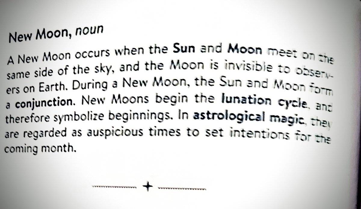 xQueenofSwords's tweet photo. A #newmoon occurs when the sun & moon meet on the same side of the sky...they symbolize new beginnings & are regarded as auspicious times to set your intentions for the coming month.
What are you going to focus on this month? Write it down.
#astrologydictionary #adamsmedia https://t.co/fp9G48Pxjs