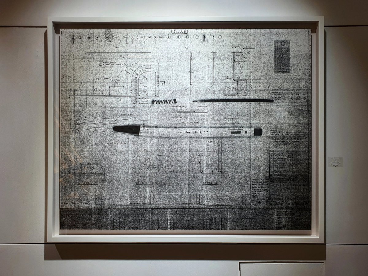 미술관 다니는 청년 tweet media