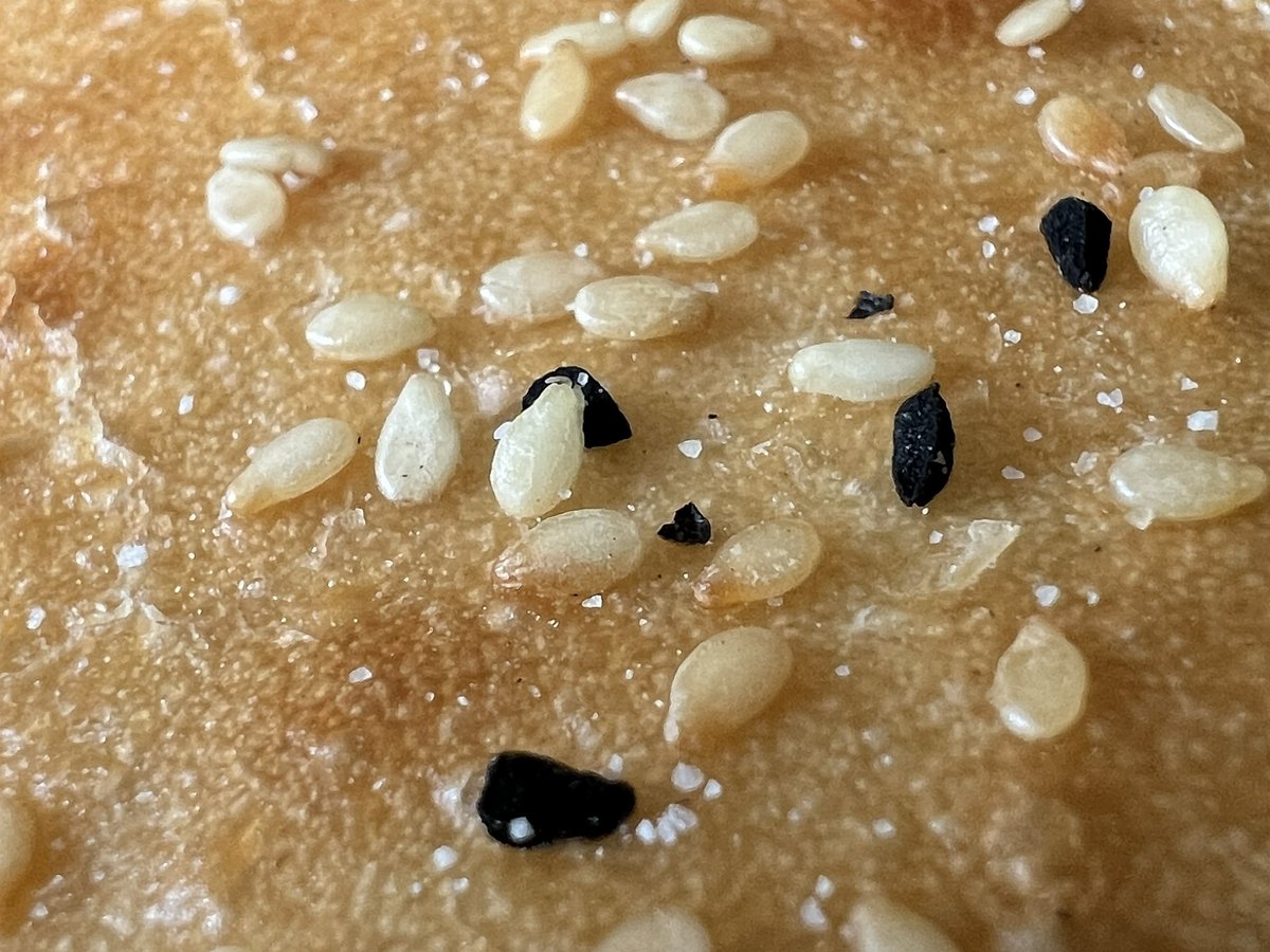 jimmygunawanapp's tweet photo. #NeuralMacro #Macro #Halide Vegemite and Lurpak on Turkish Bread. #iphone13pro Free use macro photos for your wallpaper. https://t.co/pvvj4kLzNR