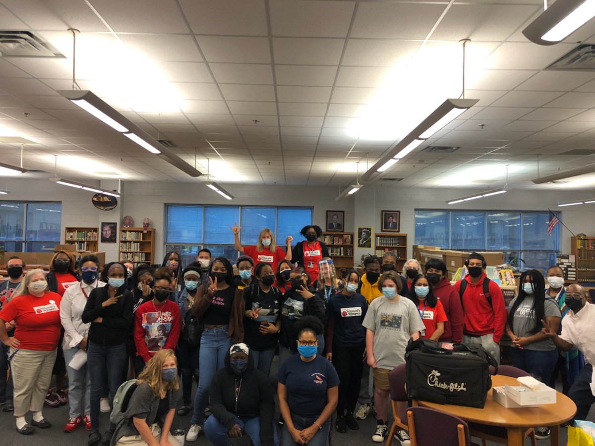 We are our Wildcats' Keepers!!! 
Our first Wildcats' Keeper mentoring meeting.