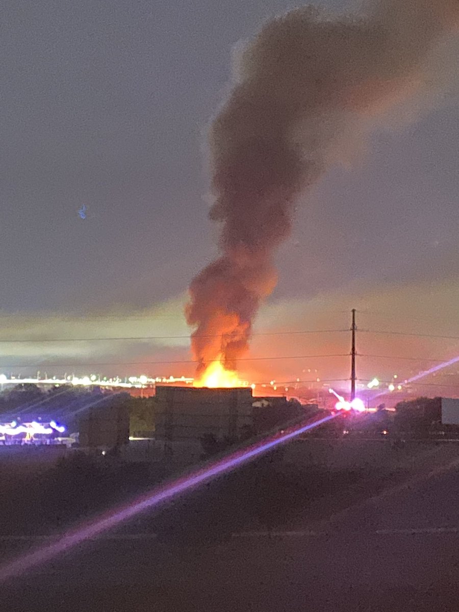 MelanieKross's tweet photo. @FortWorthFire https://t.co/9pAd5Ki9CH