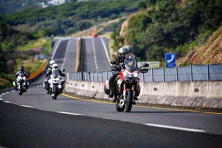 ELMUNDODEHDMEMO's tweet photo. Veracruz Acapulco 🔥🏍🛵 https://t.co/eobhOCBwJX