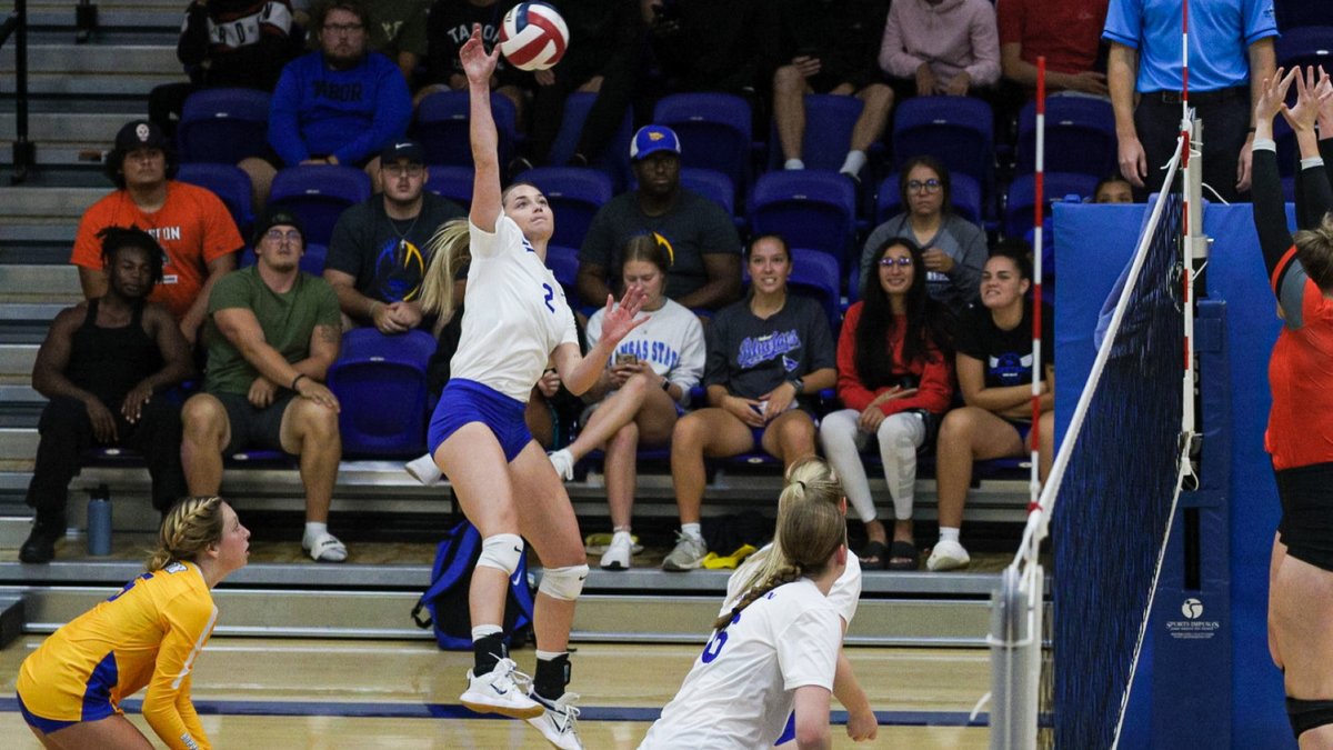 GoTaborBluejays's tweet photo. Volleyball: JAYS ROLL BUILDERS AT HOME
 - https://t.co/Ug3NyVVzTK https://t.co/300cD0y58u
