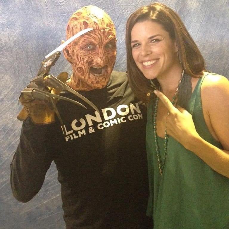 Happy 48th Birthday to Neve Campbell!      